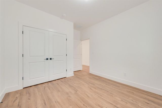 1807 Franklin Avenue, Bonham, TX 75418
