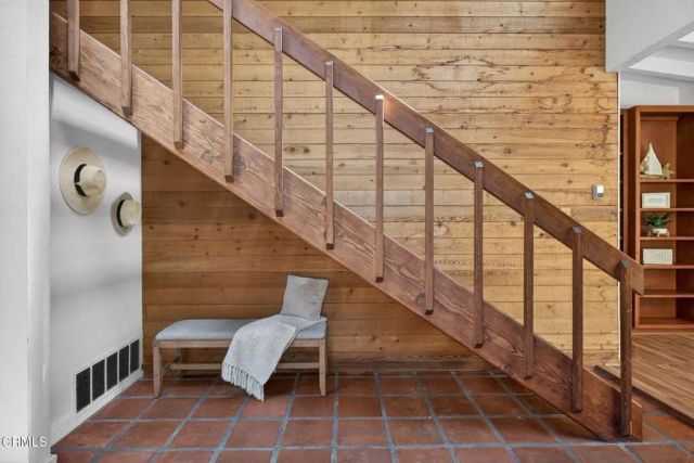 1162 Kingston Lane, Ventura, CA 93001