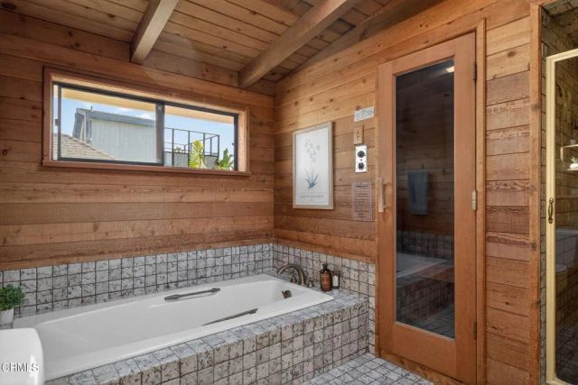 1162 Kingston Lane, Ventura, CA 93001