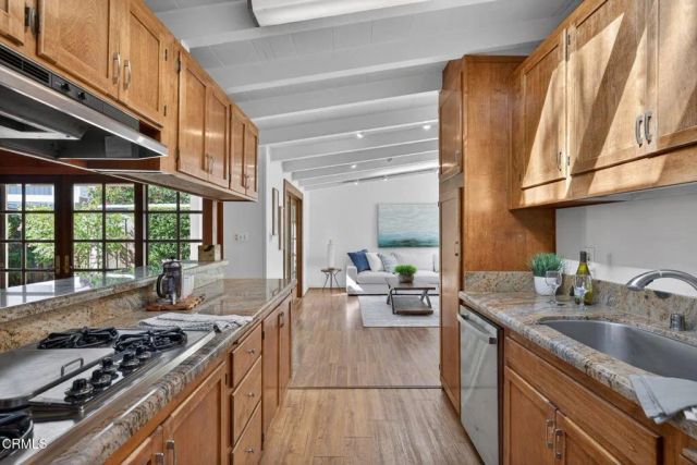 1162 Kingston Lane, Ventura, CA 93001