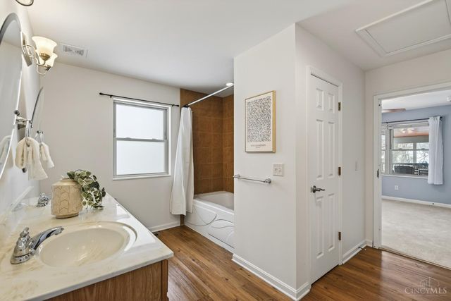 4365 Classic Drive, Blue Ash, OH 45241