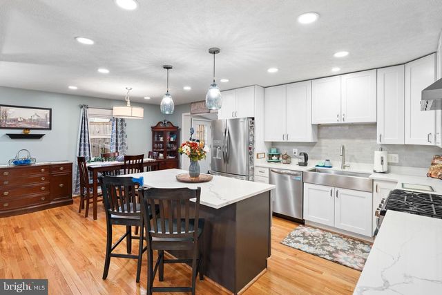 10012 ELLIS RD, Manassas, VA 20111