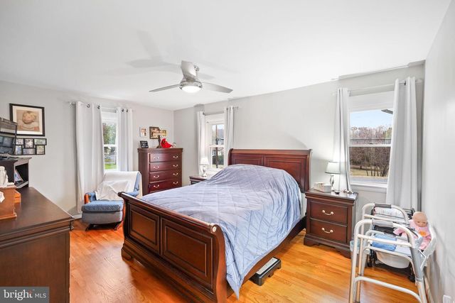 10012 ELLIS RD, Manassas, VA 20111