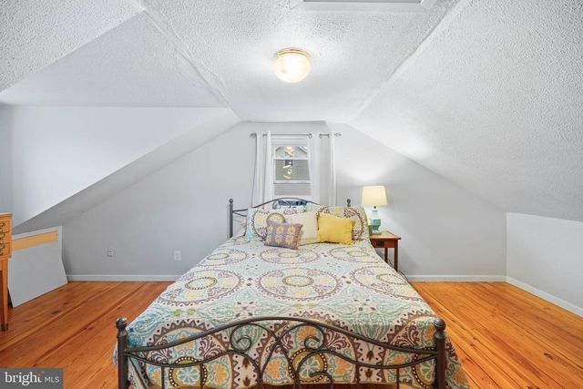 10012 ELLIS RD, Manassas, VA 20111