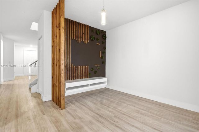 3430 W 106th Terrace 106, Hialeah, FL 33018
