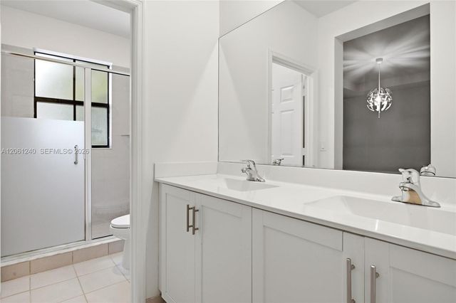 3430 W 106th Terrace 106, Hialeah, FL 33018