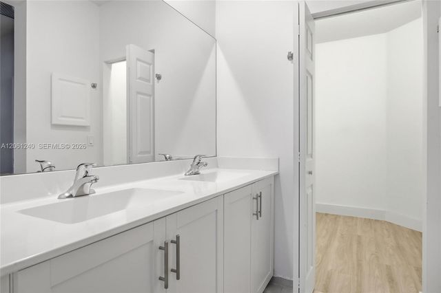 3430 W 106th Terrace 106, Hialeah, FL 33018