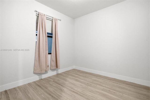 3430 W 106th Terrace 106, Hialeah, FL 33018