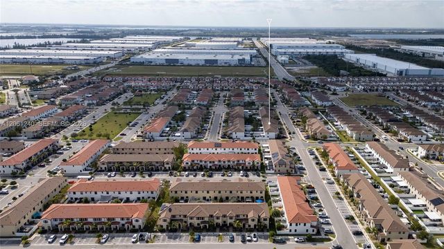 3430 W 106th Terrace 106, Hialeah, FL 33018