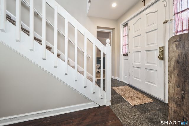 28 Beacon Street, Beacon Falls, CT 06403