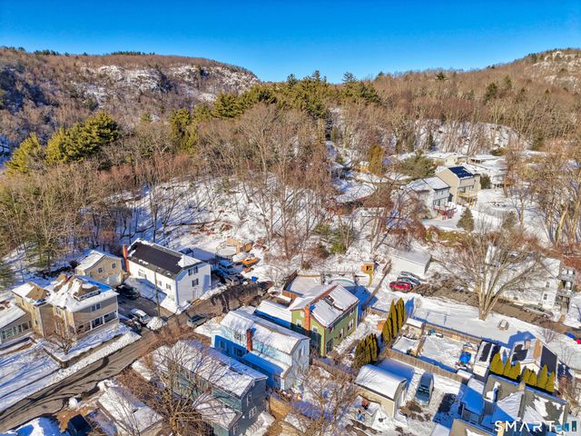 28 Beacon Street, Beacon Falls, CT 06403