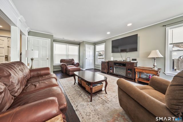 28 Beacon Street, Beacon Falls, CT 06403