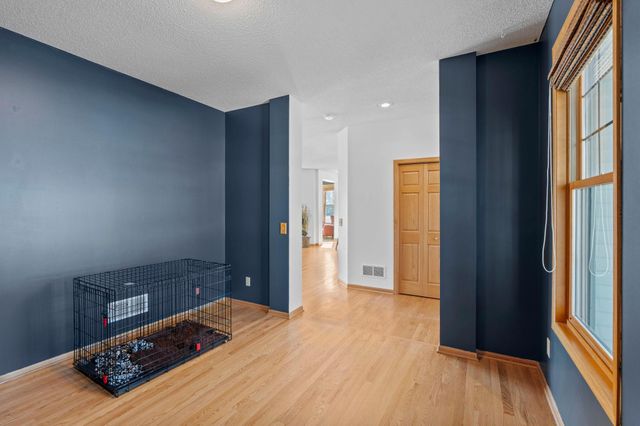 2274 Langston Court NE, Saint Michael, MN 55376