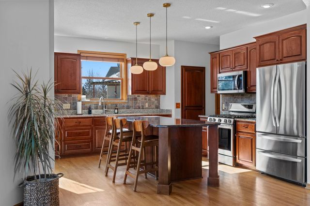 2274 Langston Court NE, Saint Michael, MN 55376