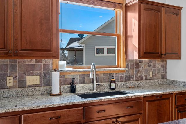 2274 Langston Court NE, Saint Michael, MN 55376