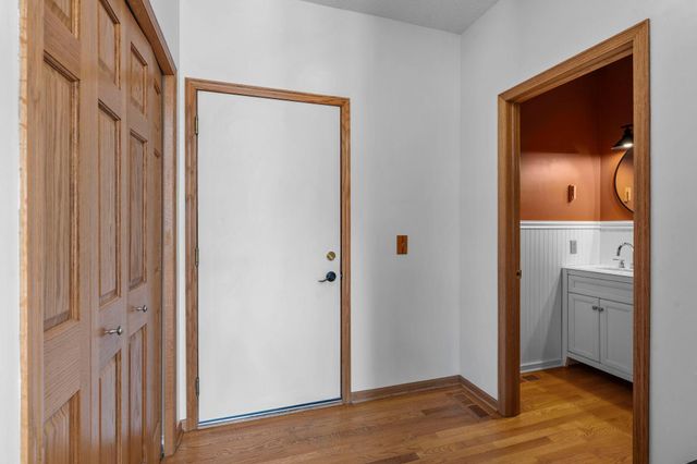 2274 Langston Court NE, Saint Michael, MN 55376