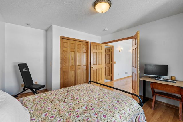 2274 Langston Court NE, Saint Michael, MN 55376