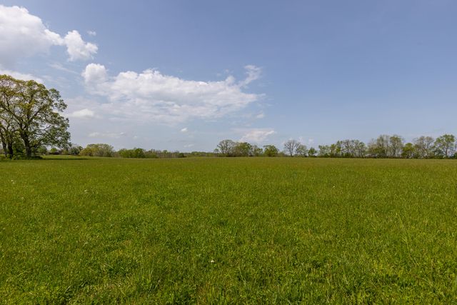 4440A Lexington Road, Paris, KY 40361