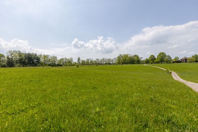 4440A Lexington Road, Paris, KY 40361