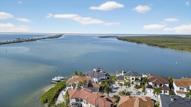 4102 CAUSEWAY VISTA DRIVE, Tampa, FL 33615