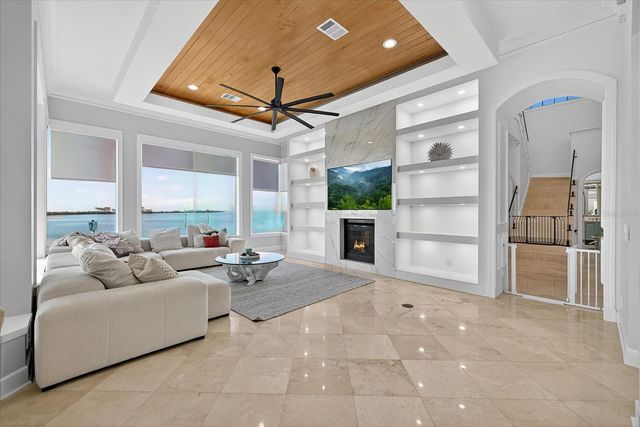 4102 CAUSEWAY VISTA DRIVE, Tampa, FL 33615