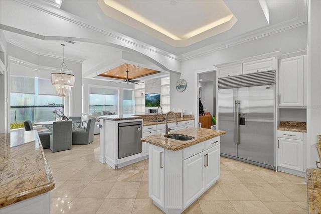 4102 CAUSEWAY VISTA DRIVE, Tampa, FL 33615