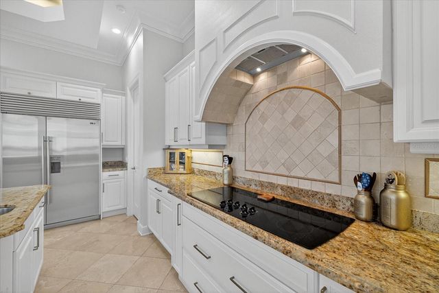 4102 CAUSEWAY VISTA DRIVE, Tampa, FL 33615