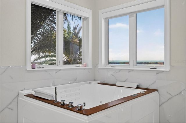 4102 CAUSEWAY VISTA DRIVE, Tampa, FL 33615