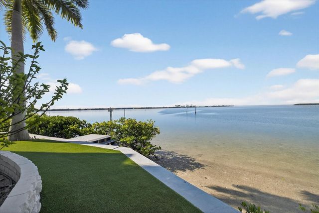 4102 CAUSEWAY VISTA DRIVE, Tampa, FL 33615