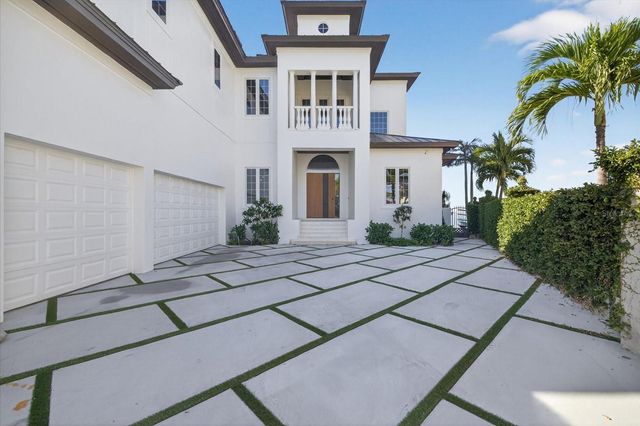 4102 CAUSEWAY VISTA DRIVE, Tampa, FL 33615