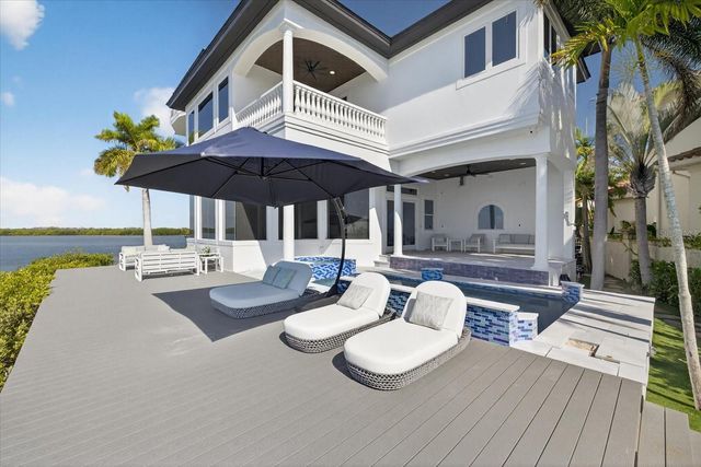 4102 CAUSEWAY VISTA DRIVE, Tampa, FL 33615