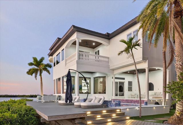 4102 CAUSEWAY VISTA DRIVE, Tampa, FL 33615