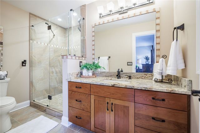 85 E Pointe, Perinton, NY 14450