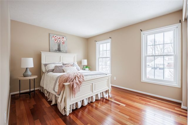 85 E Pointe, Perinton, NY 14450