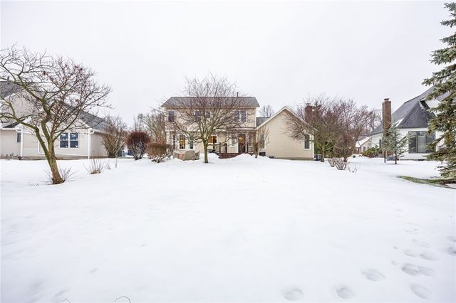 85 E Pointe, Perinton, NY 14450