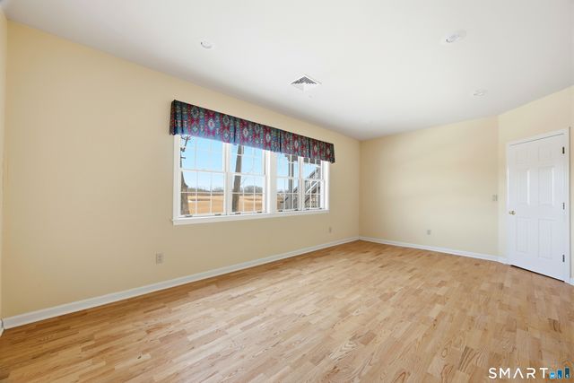 11 Longview Terrace 11, Madison, CT 06443