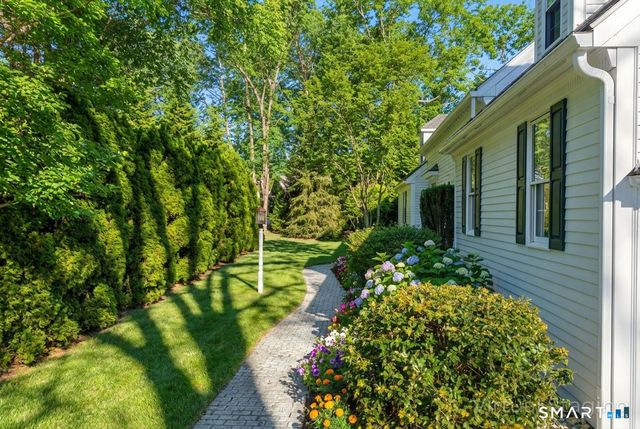 11 Longview Terrace 11, Madison, CT 06443