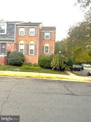 5459 CHESHIRE MEADOWS WAY, Fairfax, VA 22032