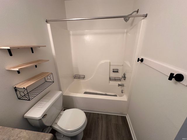 698 Pine Lake Drive, Greenwood, IN 46143