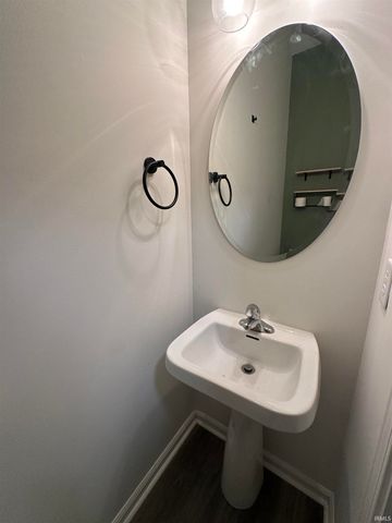 698 Pine Lake Drive, Greenwood, IN 46143