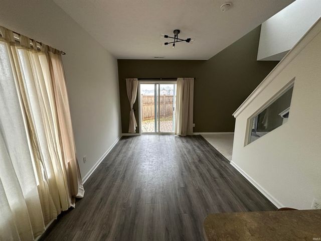 698 Pine Lake Drive, Greenwood, IN 46143