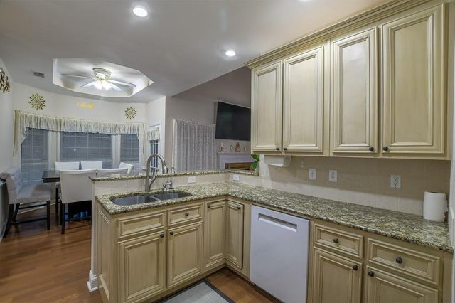 1287 Killian SW Way, Lilburn, GA 30047