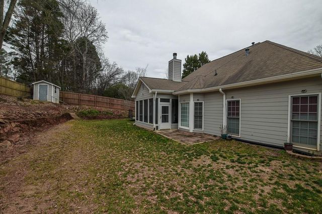 1287 Killian SW Way, Lilburn, GA 30047