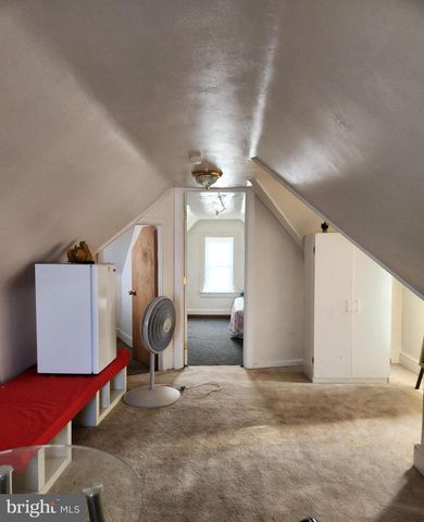 2725 CRAMER ST, Camden, NJ 08105