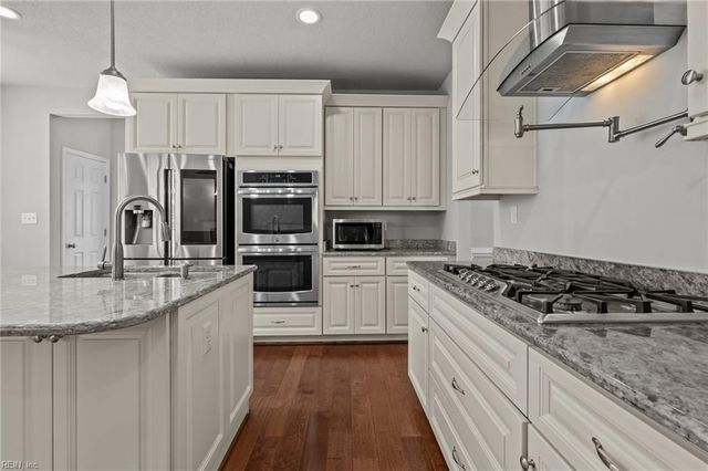 507 Fiddlestick ARCH, Chesapeake, VA 23320