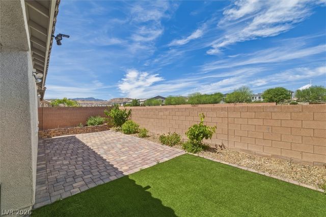 5827 Casa Branca Street, Las Vegas, NV 89148