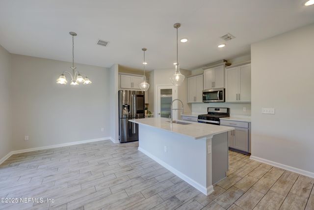 13623 HOLSINGER Boulevard, Jacksonville, FL 32256