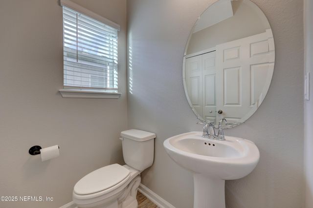 13623 HOLSINGER Boulevard, Jacksonville, FL 32256