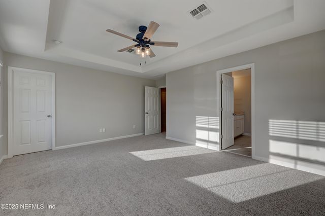 13623 HOLSINGER Boulevard, Jacksonville, FL 32256