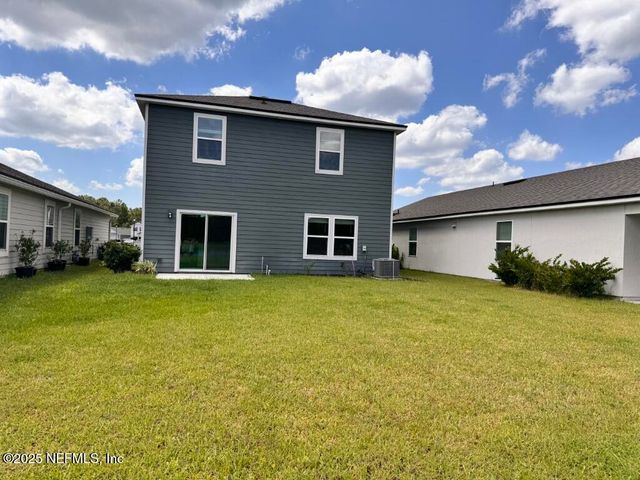 13623 HOLSINGER Boulevard, Jacksonville, FL 32256